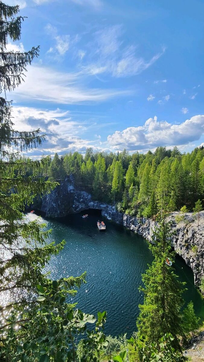 Карелия. Горный парк Рускеала