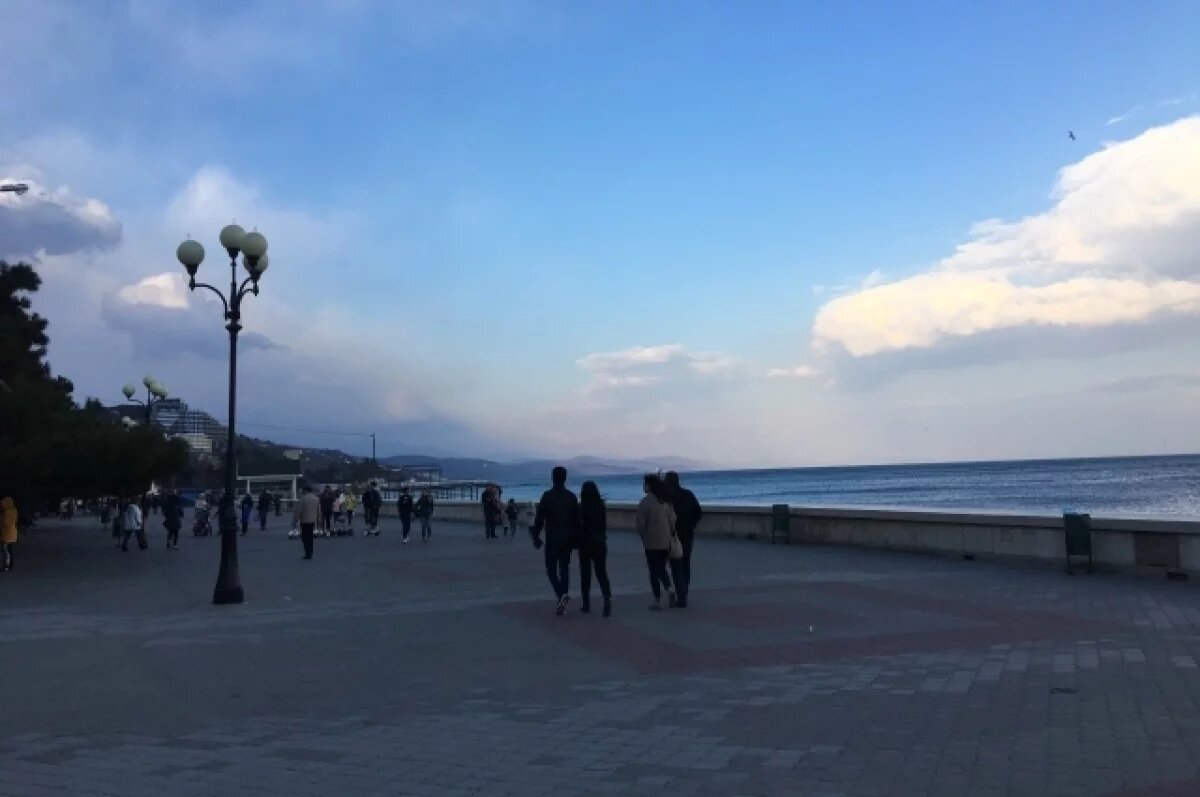    В Алуште открыли новую ротонду «Ласковый закат»