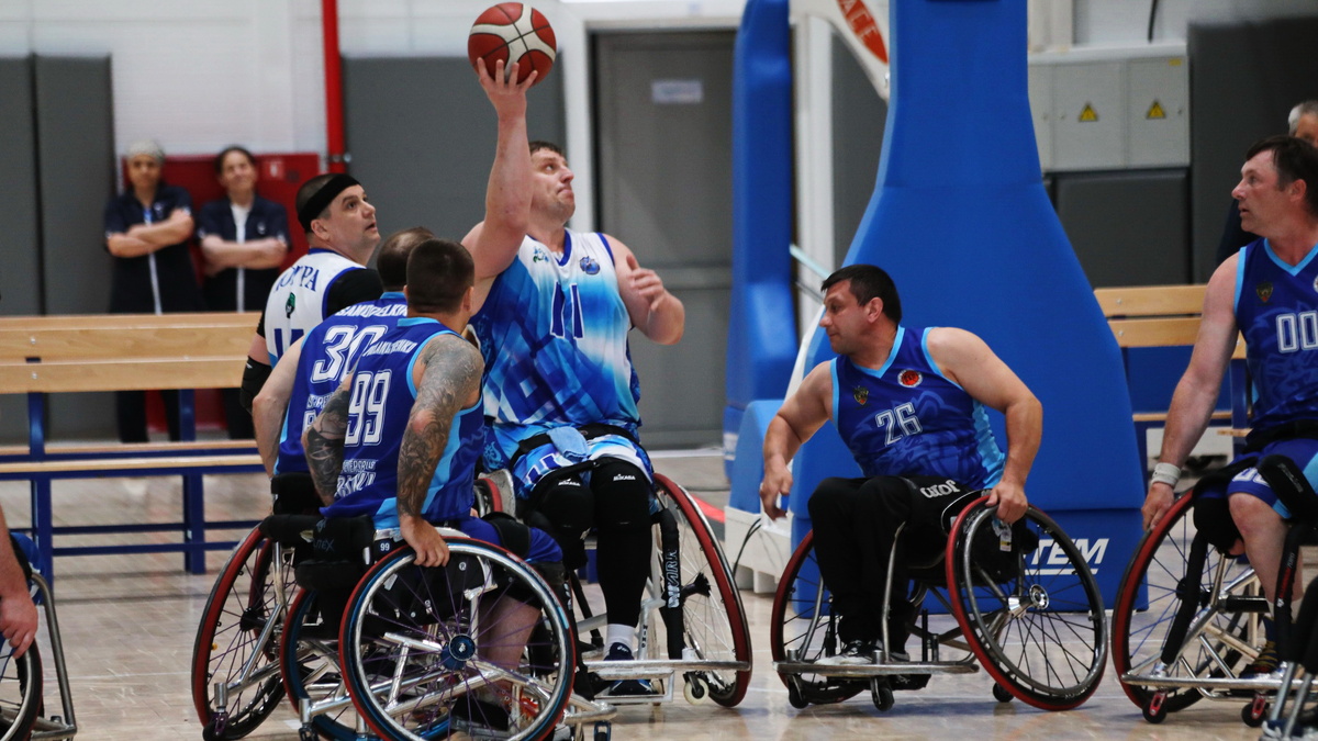    Ханты-Мансийск принимает третий круг чемпионата России по баскетболу на колясках