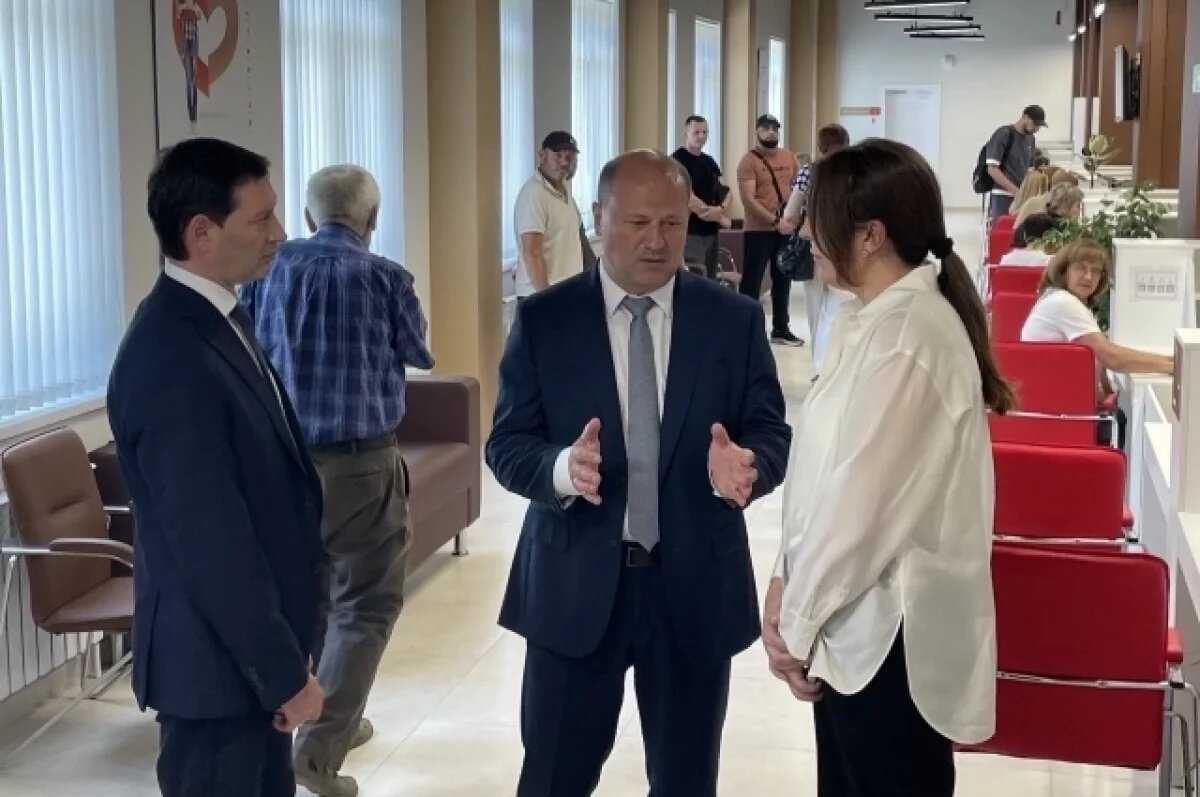    Глава донской столицы Александр Скрябин посетил МФЦ в Пролетарском районе