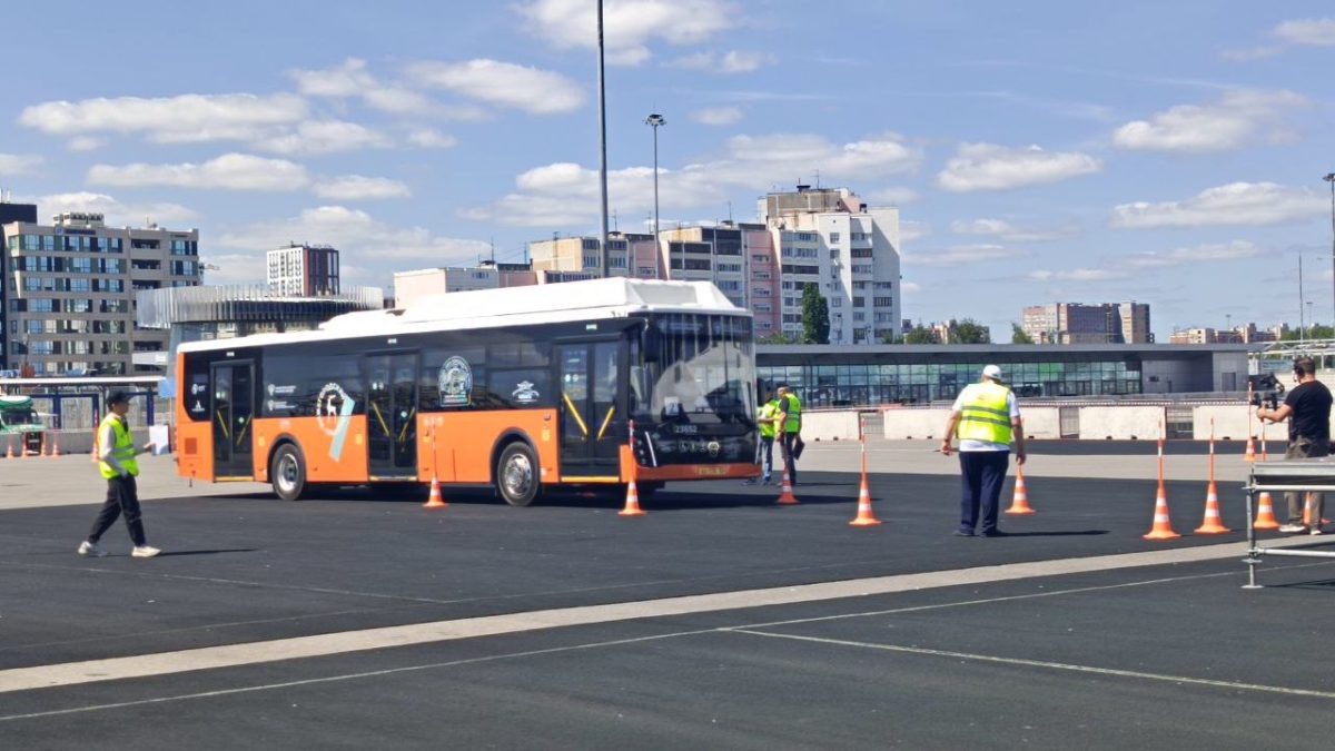    Лучшего водителя автобуса страны выберут в Нижнем Новгороде