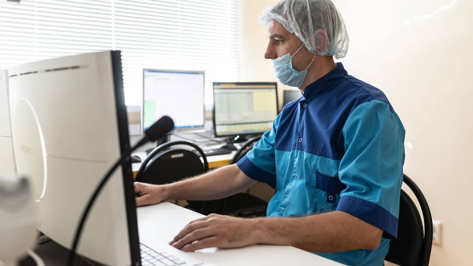 Фото: Олег Харсеев / Коммерсантъ