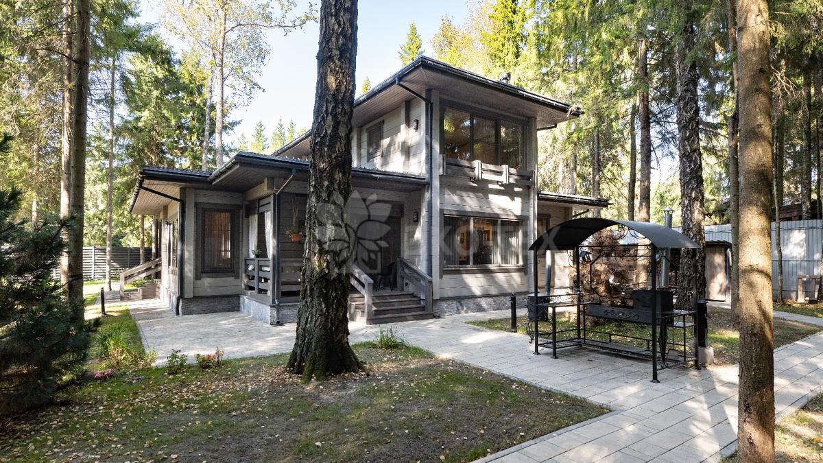 Листайте галерею - фасад дом Райт