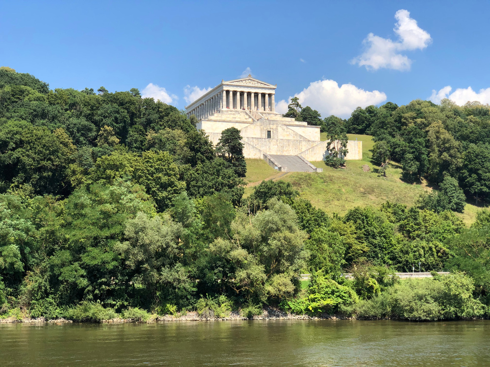 @guentermanaus/Shutterstock