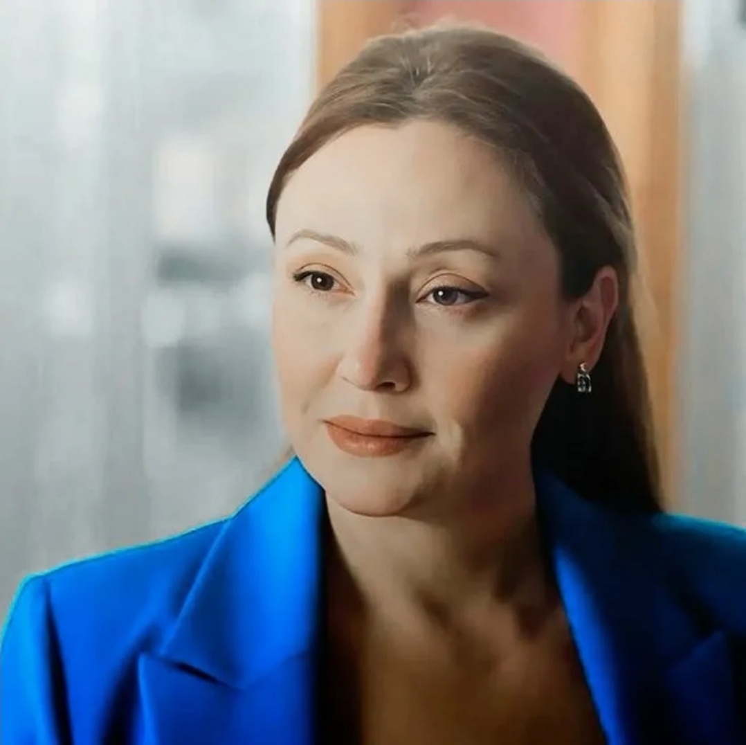 Кадр из сериала "Зимородок"