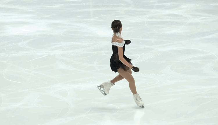 Двойной аксель Аделин Петросян