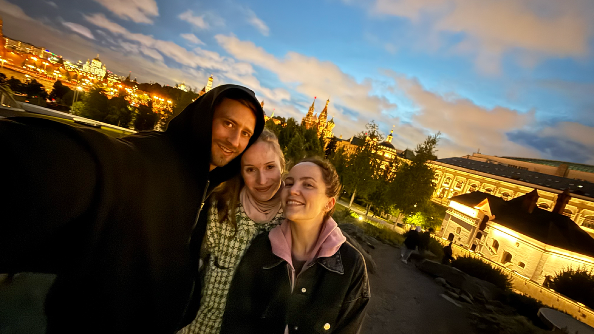 Это мы гуляли в Зарядье