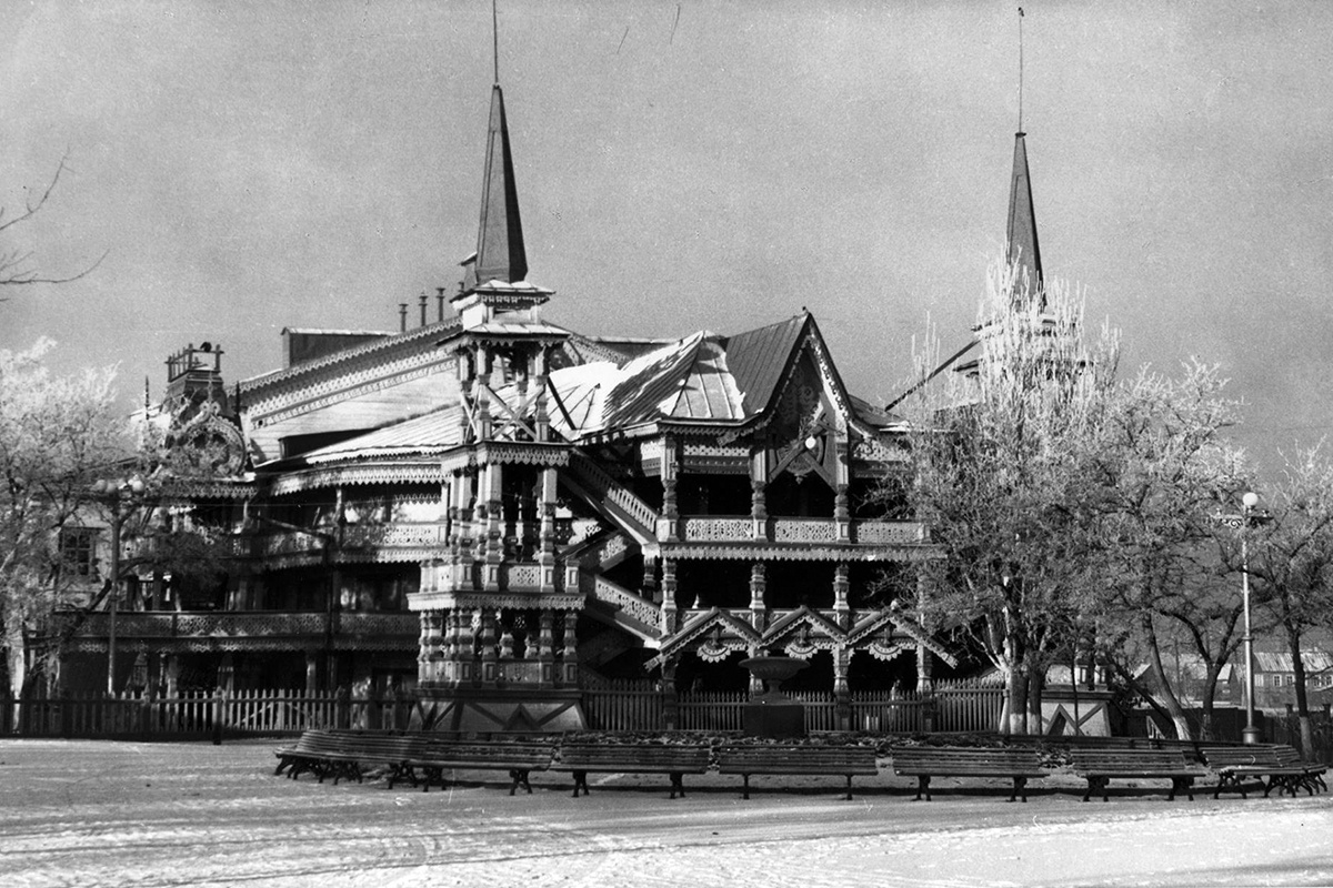 Астрахань, парк им. Карла Маркса, Летний театр. Фотография © Архив Владимира Петрушкина