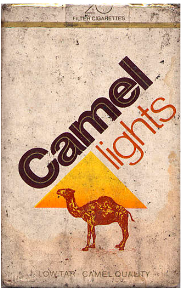 "Camel" Lights. США, конец 1970-х годов. 20 штук с фильтром в мягкой упаковке и в целлофане. Смола 9 мг, никотин 0,8 мг. Производитель: R.J. Reynolds Tobacco Co. Владелец торговой марки: R.J. Reynolds Tobacco Co.