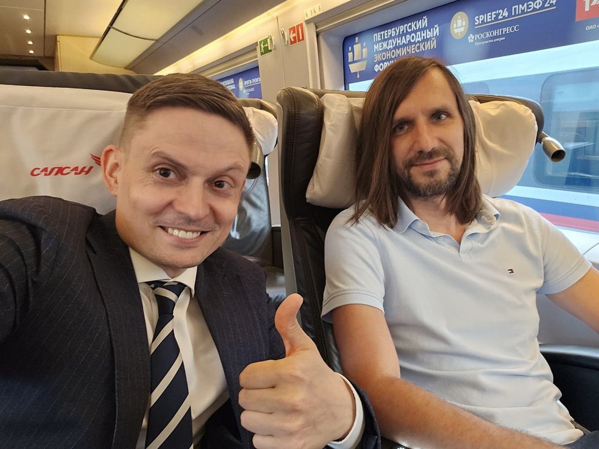 В Сапсане с Денисом Барановым — генеральный директор Positive Technologies