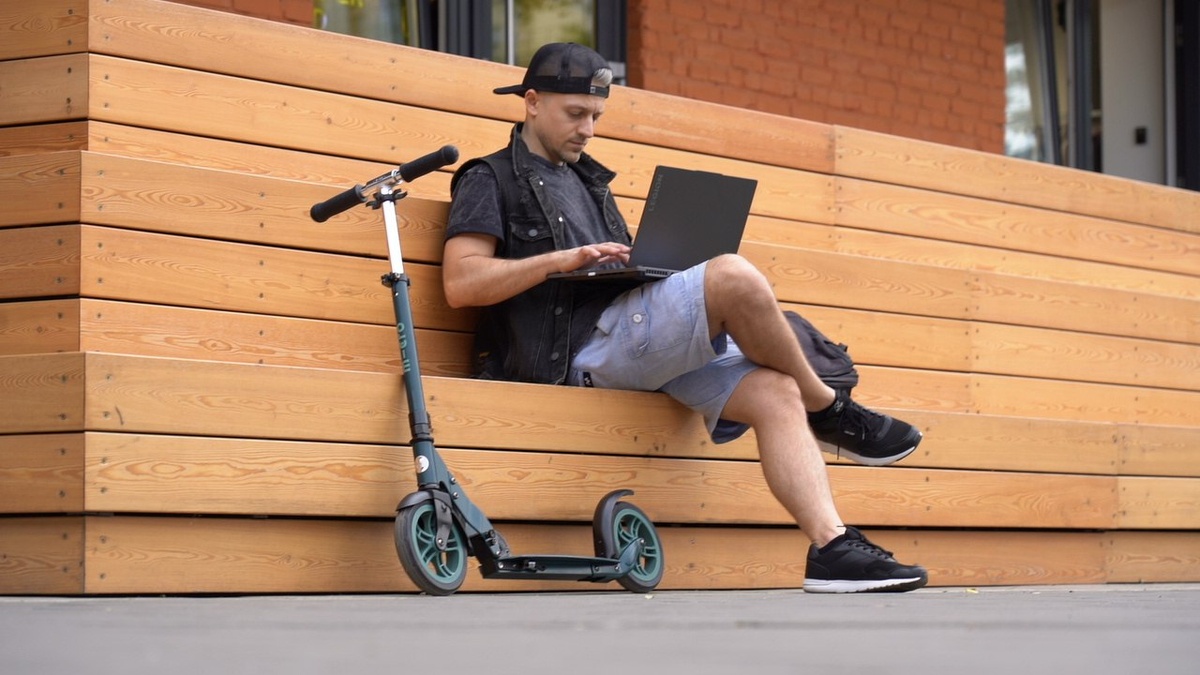 Юра недавно провел видеосъемку для нашего бренда и для себя выбрал Micro Nanogrid