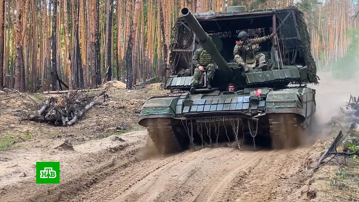      FPV-дроны    «Центра» уничтожили технику ВСУ под Красноармейском