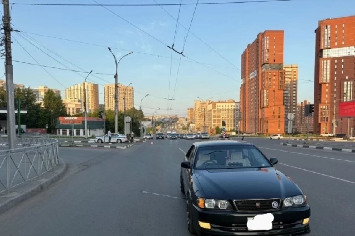    В Дзержинском районе Новосибирска подросток на питбайке врезался в Toyota