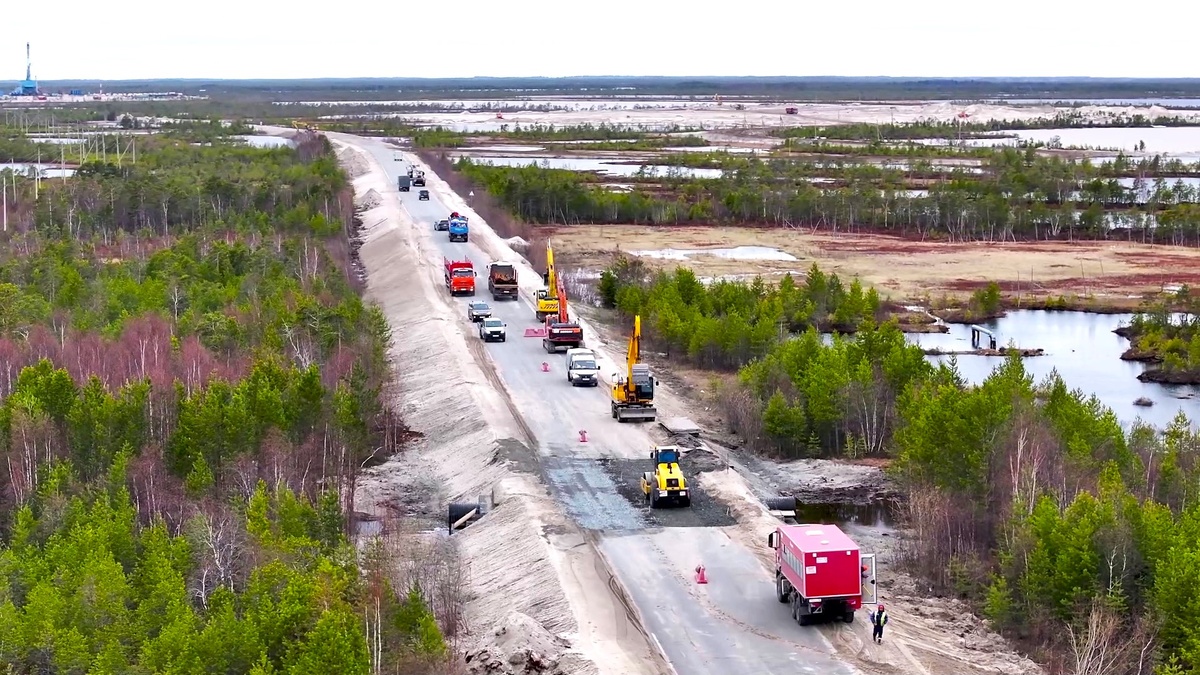    На обновление дороги к Когалыму уйдёт 113 тысяч тонн асфальта