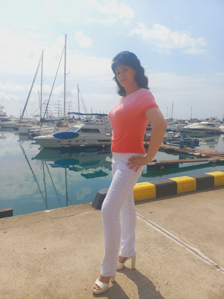 Летний топ спицами с узором "зернышки" - ссылка на мастер-шоу в конце статьи