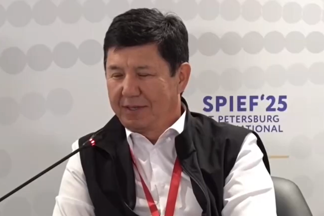 Скриншот видео.