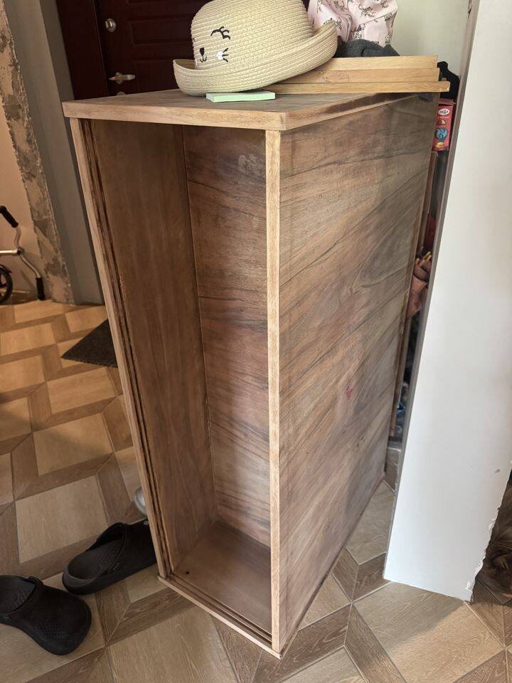 Клиент самостоятельно пробовал снять покрытие.