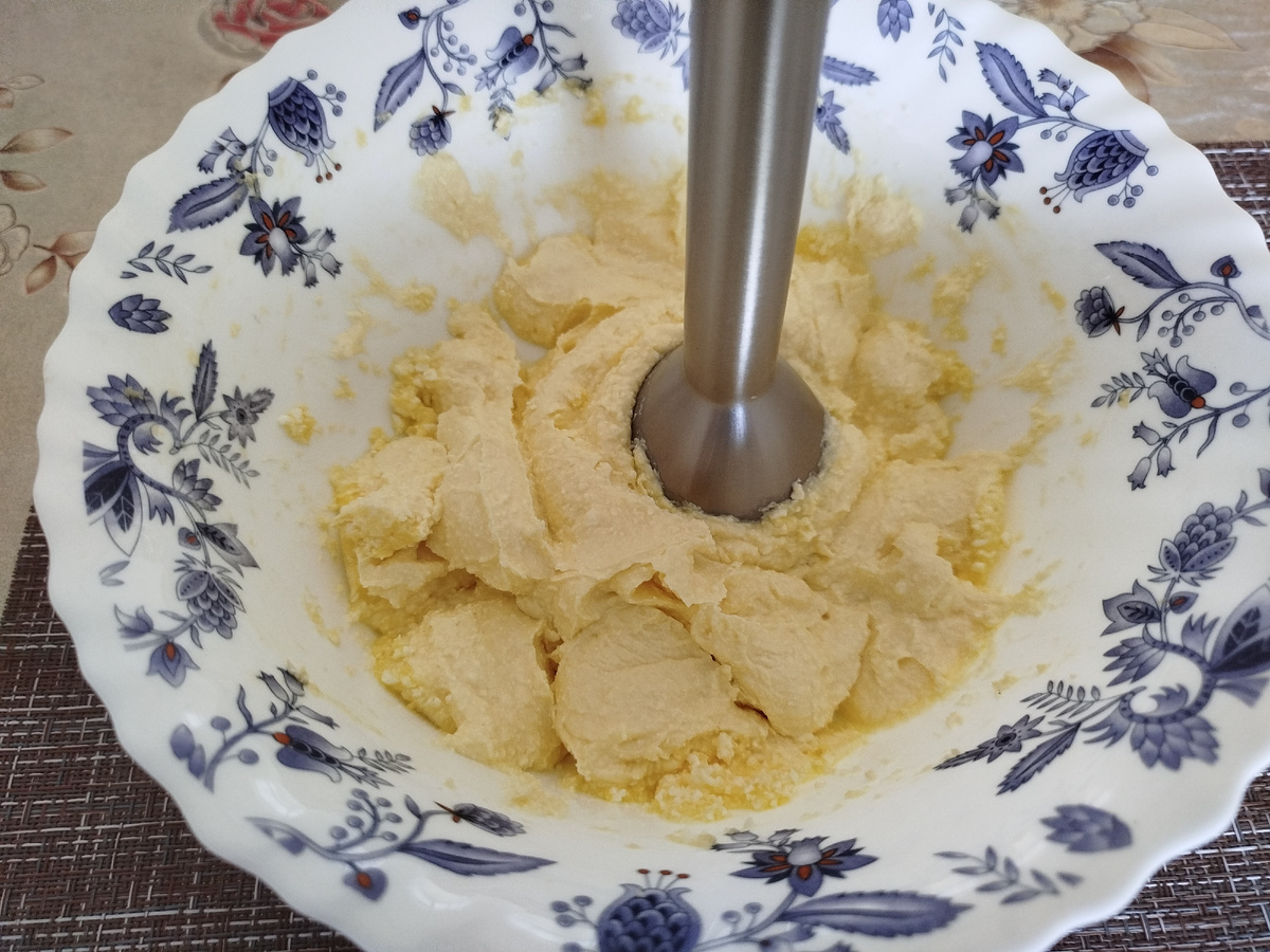 Хорошо пробить блендером до однородной массы