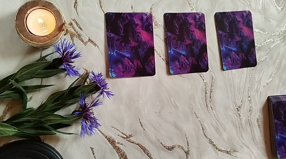 Три варианта расклада на ваш выбор