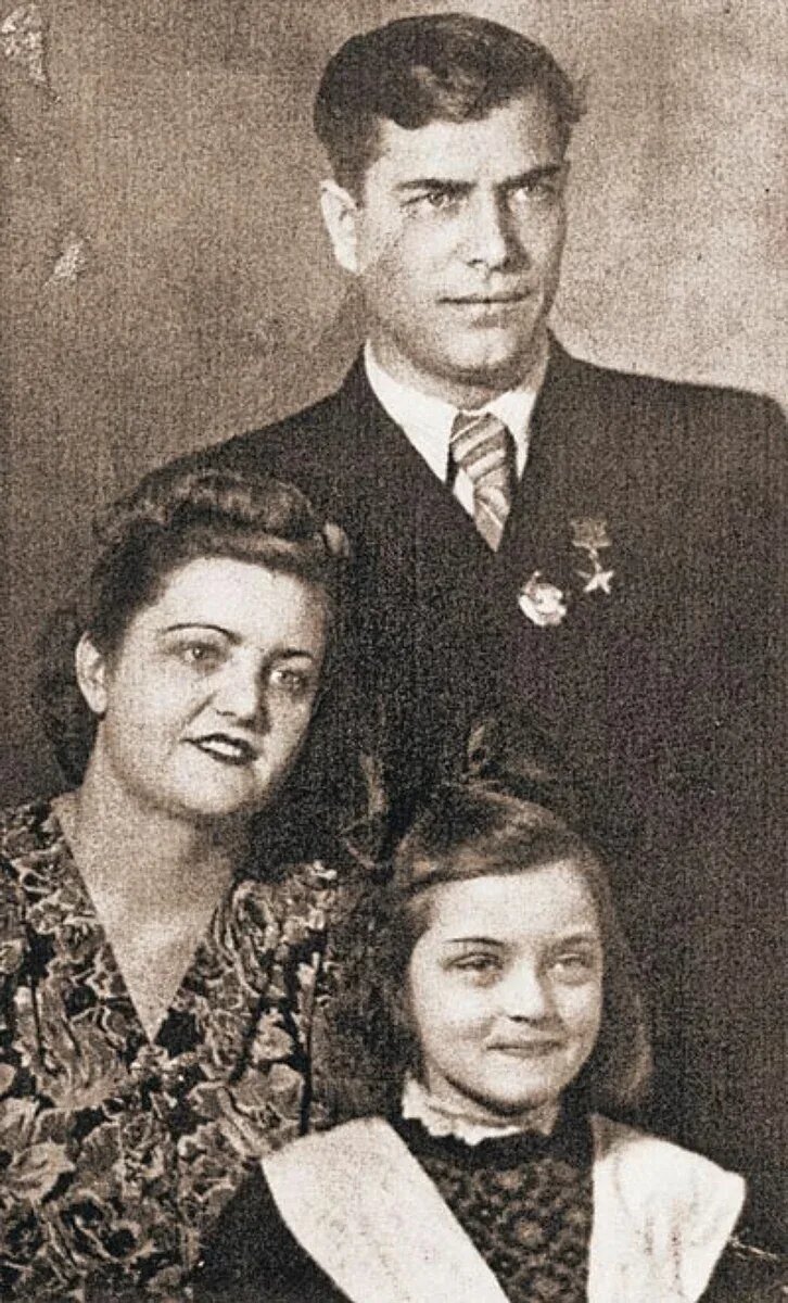 Жанна Болотова с родителями