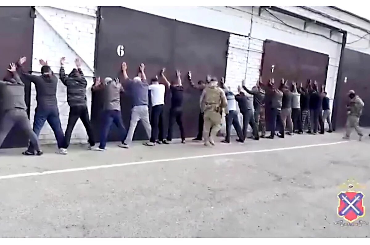    Всем задержанным предстоит пройти тщательную проверку.