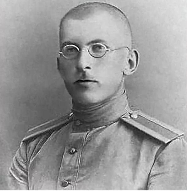 Антон Деникин в молодости