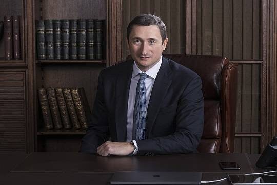    «Украинская правда» сообщила о невозвращении министра страны в Киев из Австрии