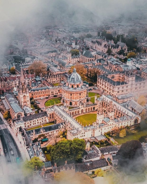  📷Оксфордский университет