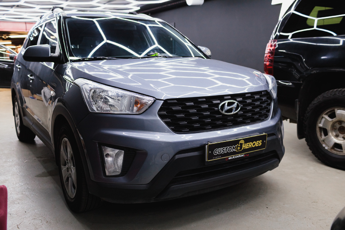 Источник фото: https://custom-heroes.ru/raboty/marka-avtomobilya/hyundai/tonirovka-po-gost-dlya-hyundai-creta-zaschita-komfort-i-legalnost/