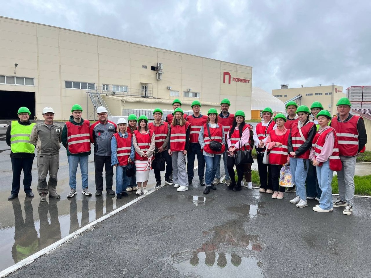 Паритет Девелопмент на экскурсии у заводов Поревит