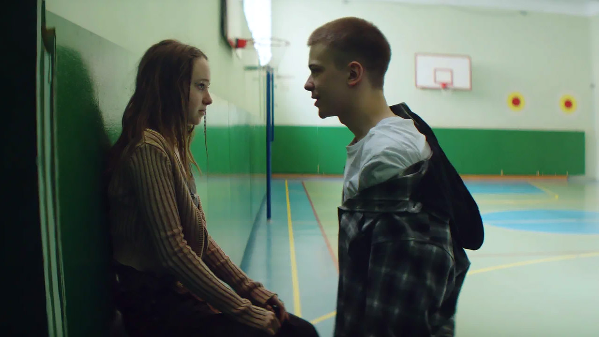 🎬 «Что-то положительное»: ложь, которая наконец дала любовь