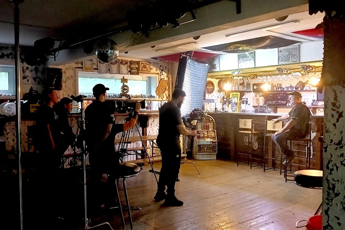 «Жизнь дорога», кадр со съемочной площадки