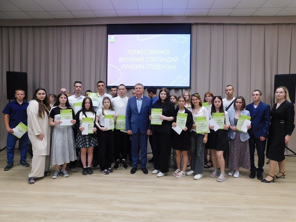    На церемонии награждения. Фото Анны Зубаревой