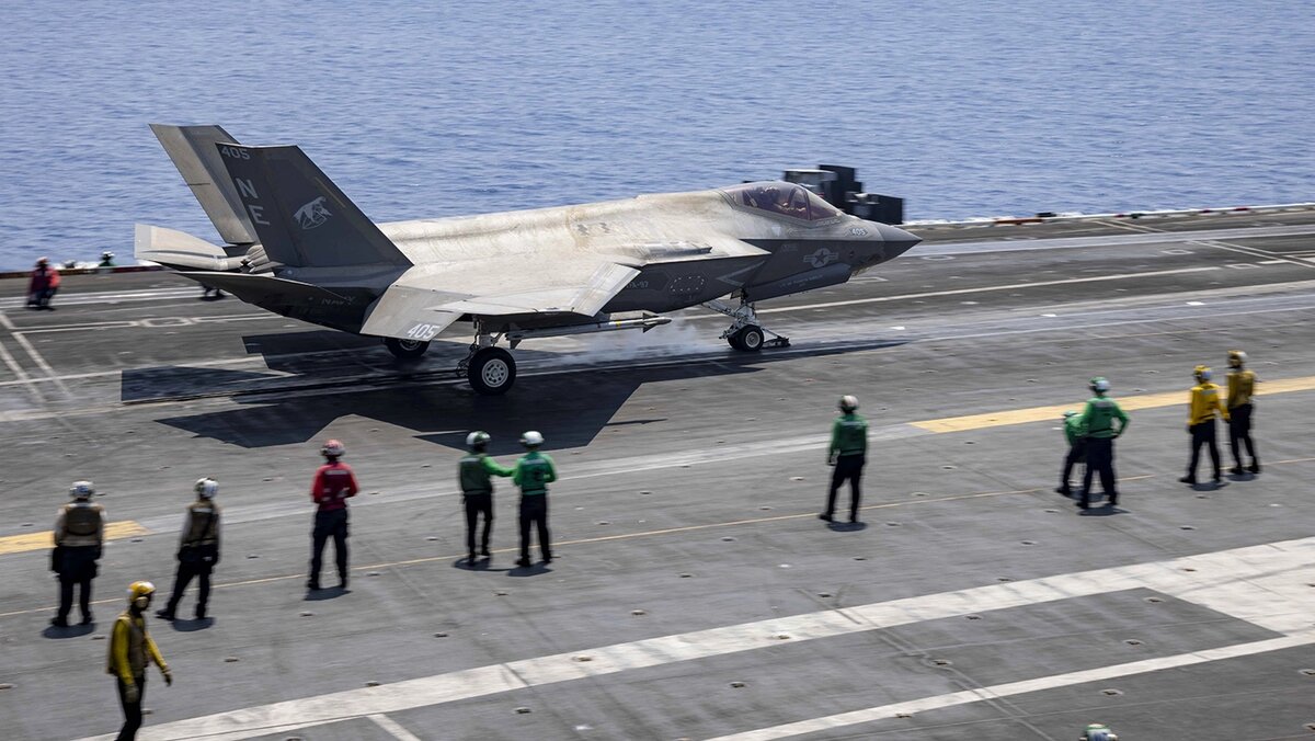   Petty Officer 2nd Class Isaiah Goessl / U.S. Navy / AP