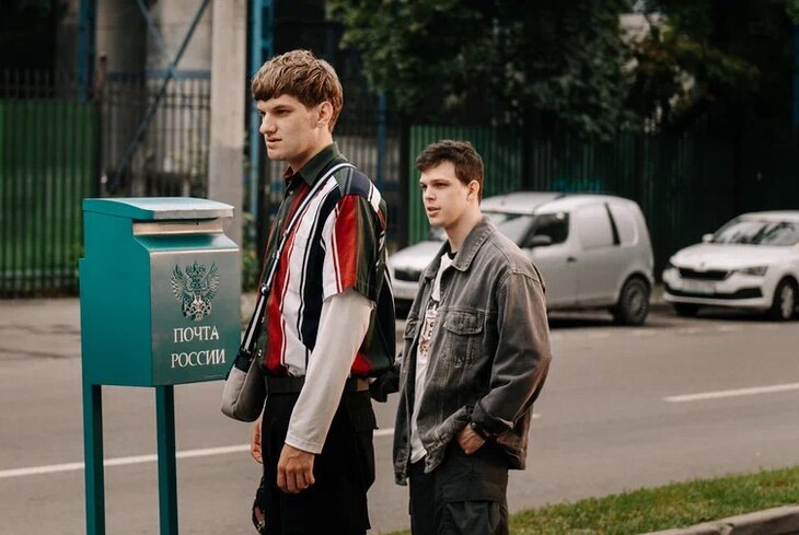 Кадр из сериала «Нормальный»