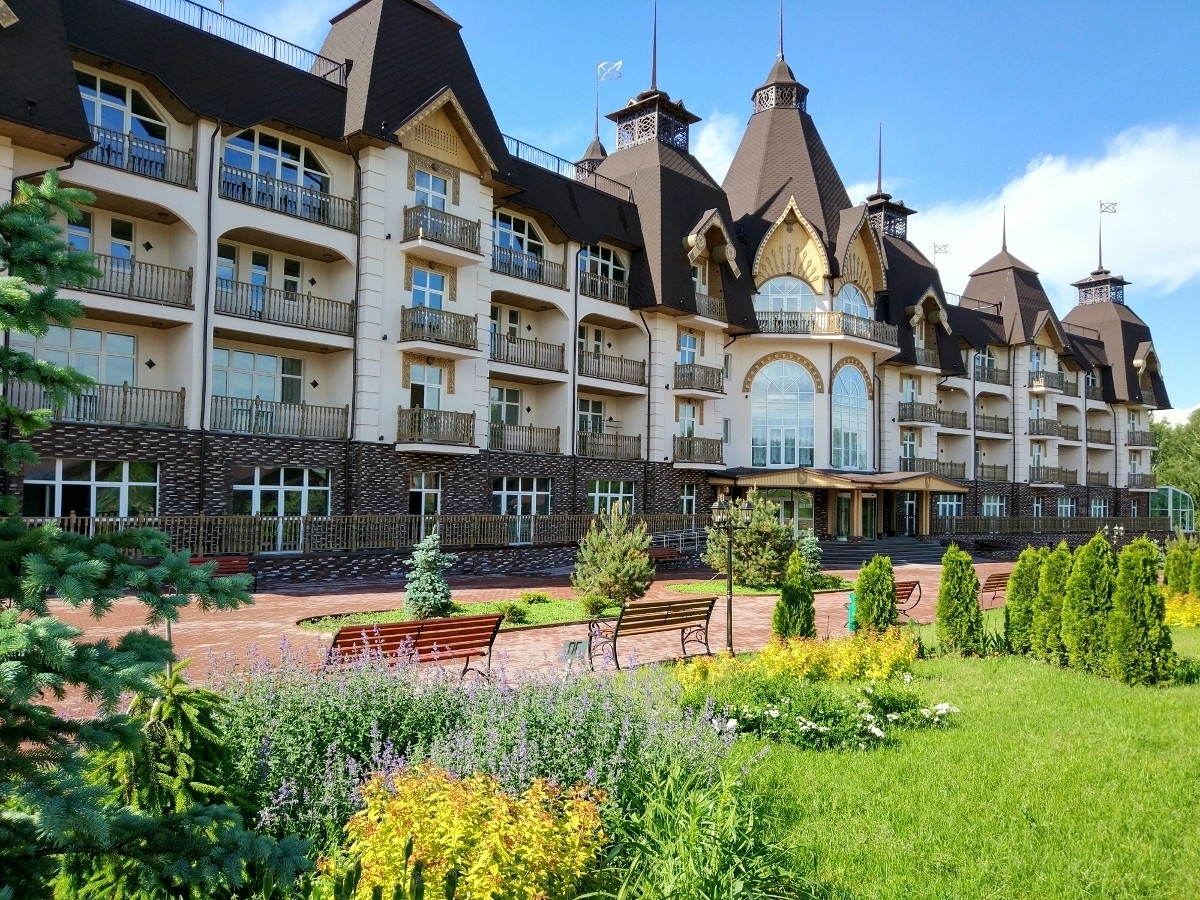    Парк-отель «Орловский»