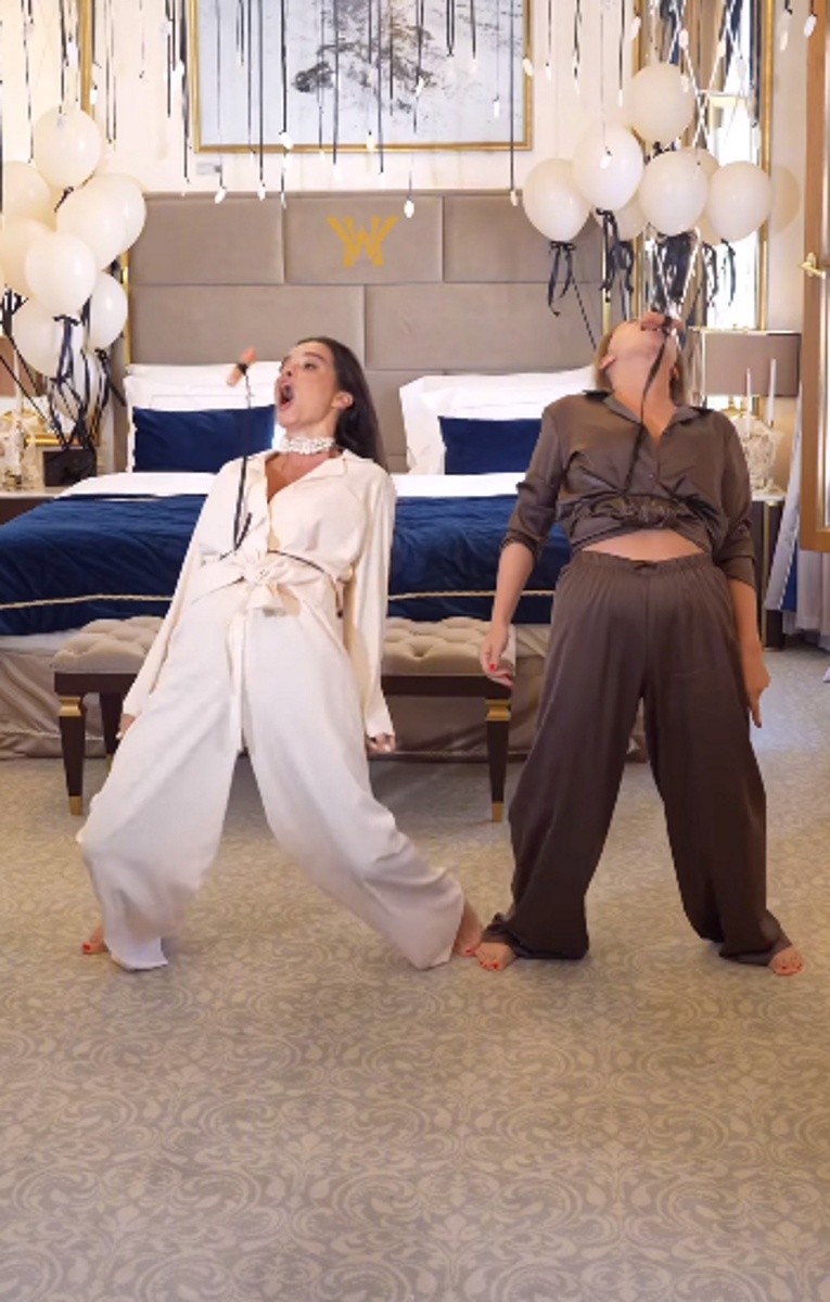 Ксения Бородина и Елена Бушина на девичнике поучаствовали в конкурсах. Фото: соцсети