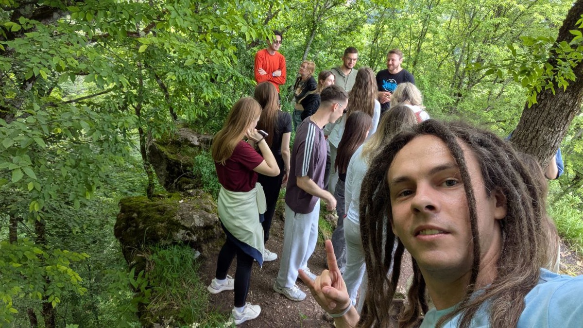 Было несколлько остановок, на каждой из которых открывались прекрасные виды.