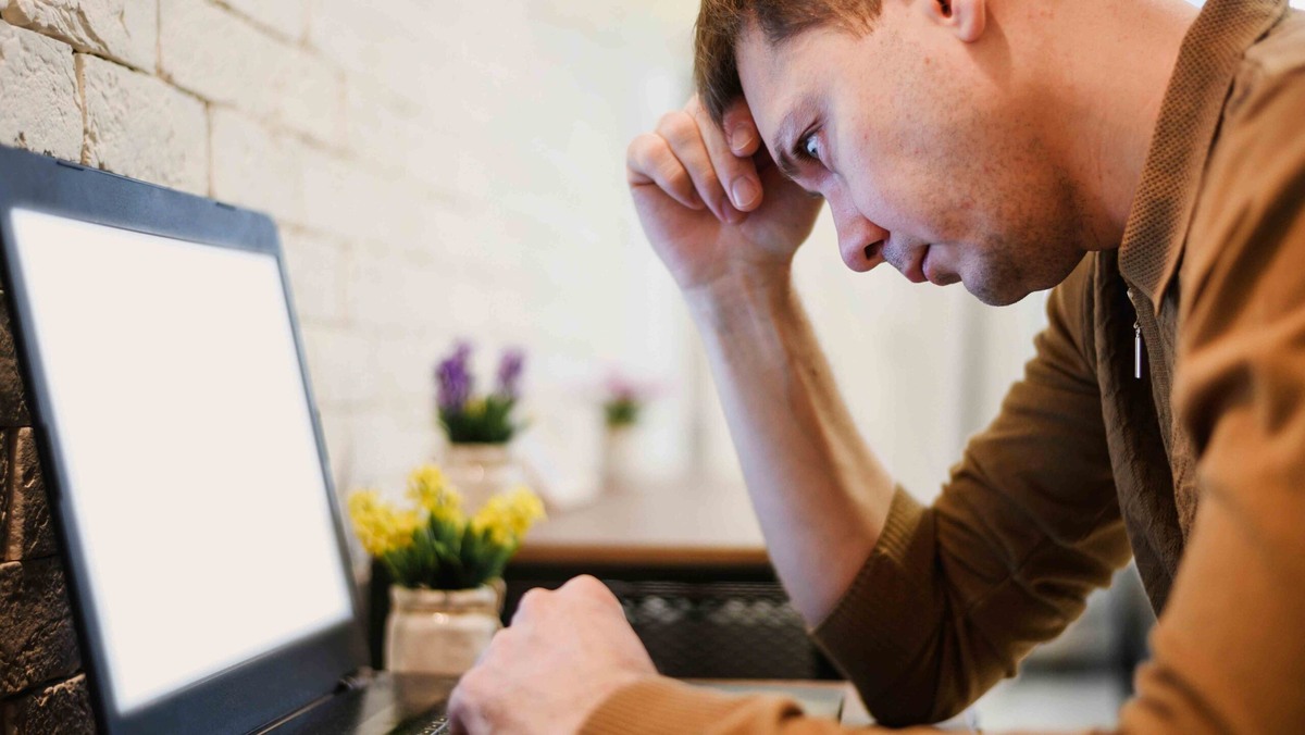    Иногда о проблемах проще написать. Фото: Freepik