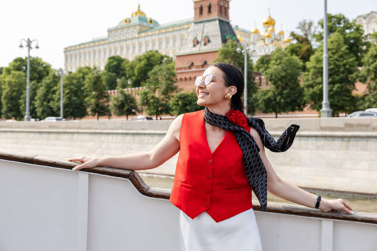 Организация корпоратива на теплоходе в Москве - Ваентина Ковердяева