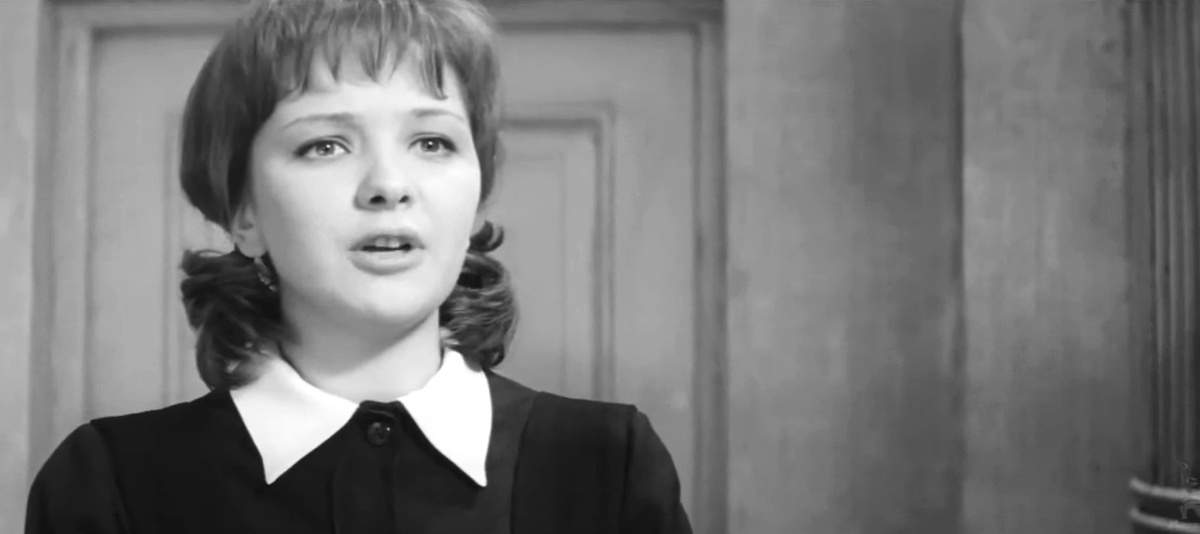 Кадр из кинофильма "Старшая сестра", 1966 г., режиссер Георгий Натансон, сценарист Александр Володин, композитор Владлен Чистяков (скриншот)
