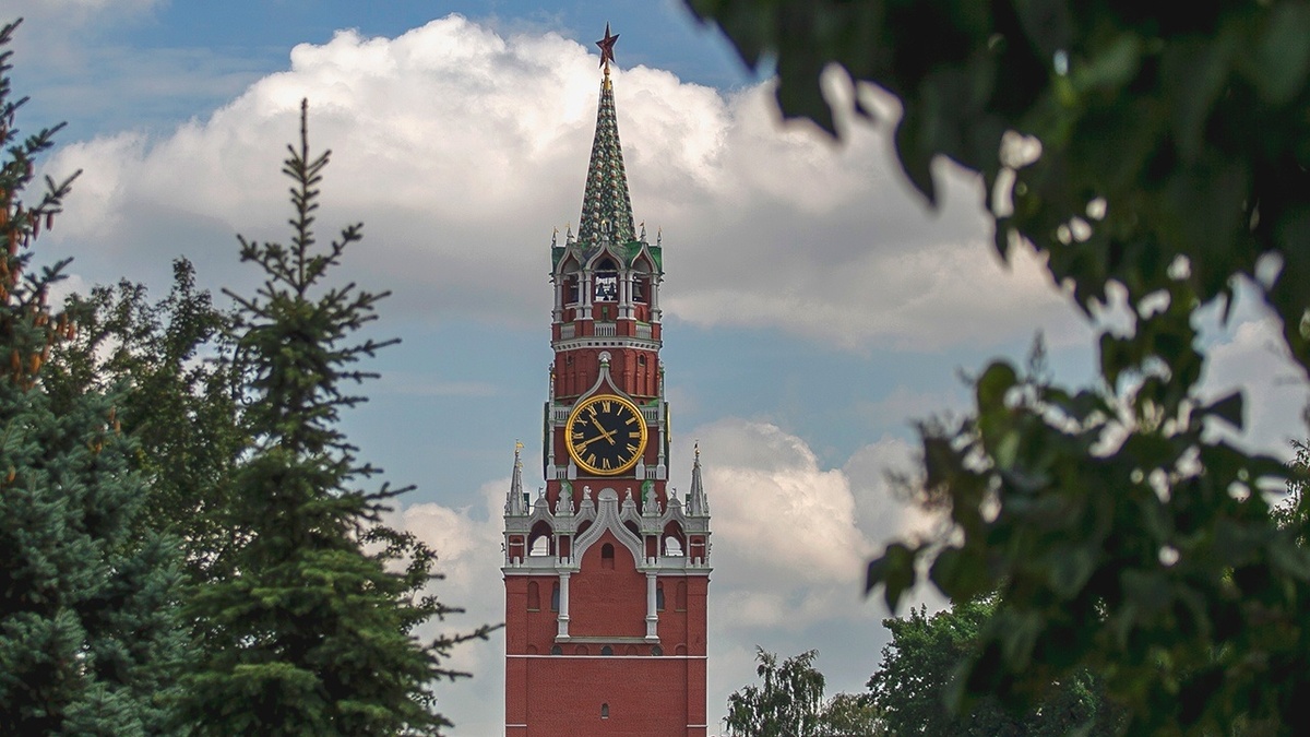 Фото: https://tvzvezda.ru/ (https://mcdn2.tvzvezda.ru/storage/news_other_images/2025/06/16/75fd96e5f2344bc89750f084ad9f6364.jpg)