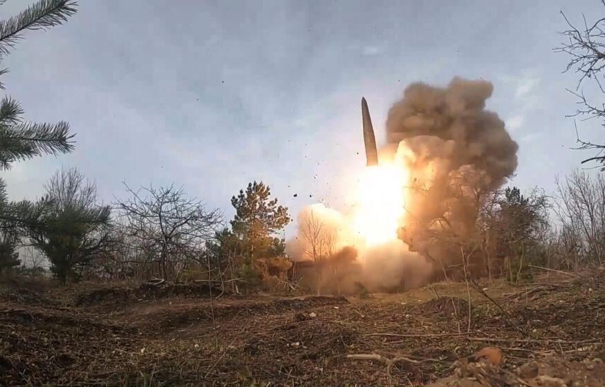    Новые ракеты жахнули по бункерам. Даже в НАТО вздрогнули. Путин предупреждал: «У России есть не только "Орешник"»