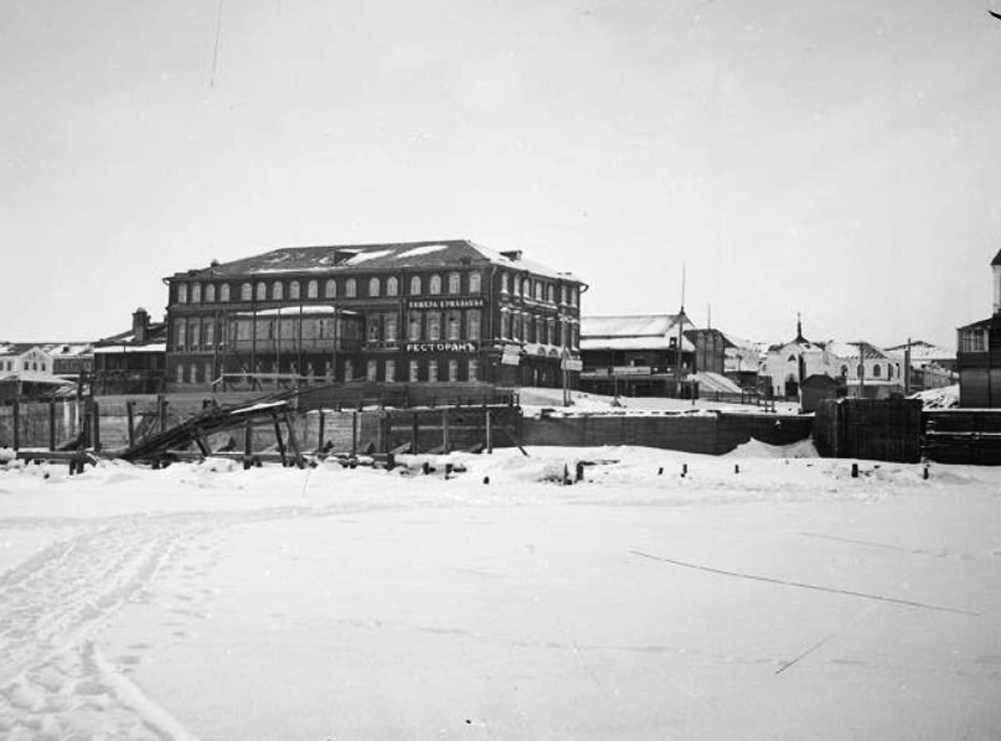 Гостиница с трактиром купца Ермолаева