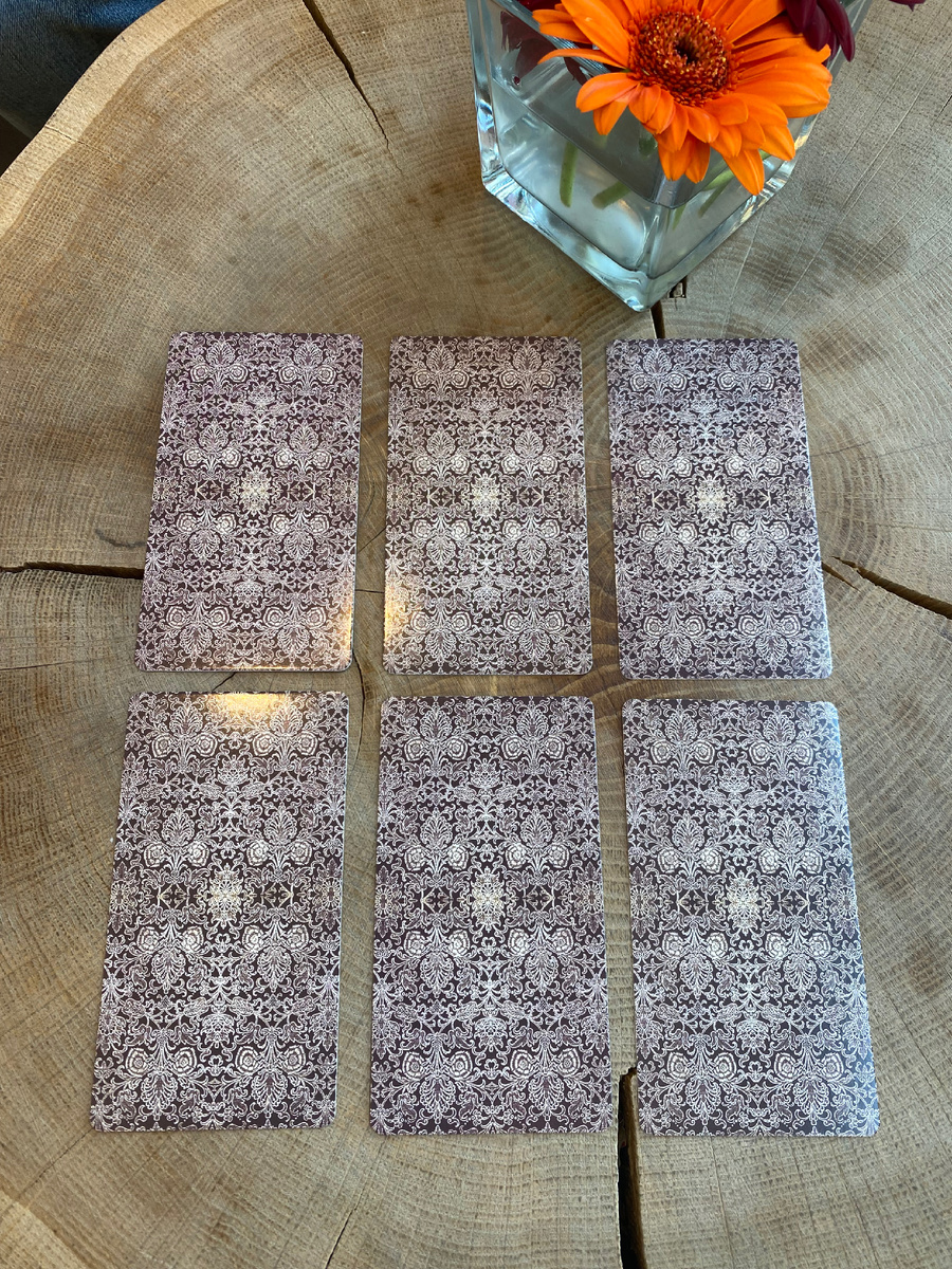 Выбери карту 