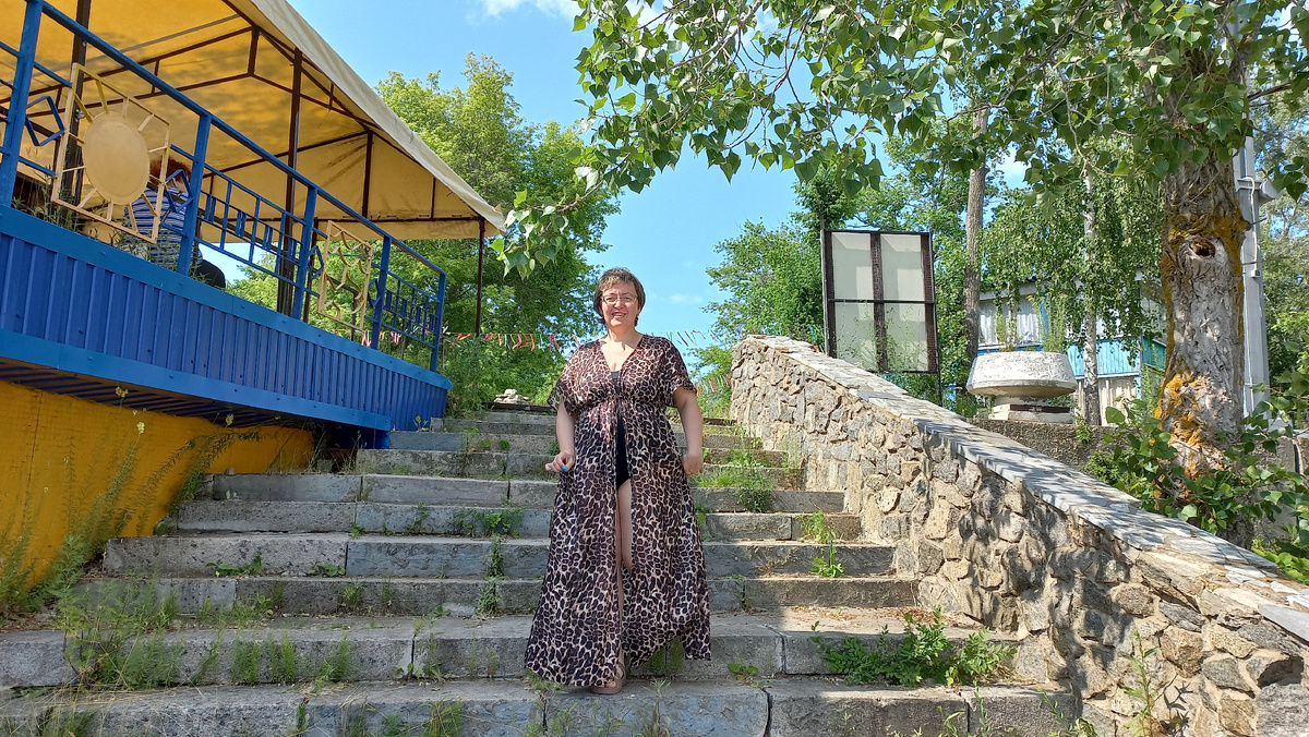 То самое пляжное платье леопардовой расцветки