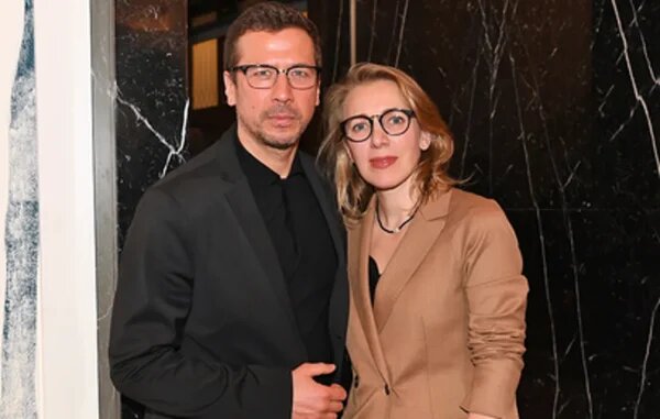    Андрей Мерзликин с женой. Фото: КП