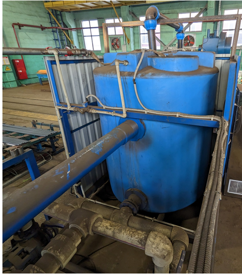 Резервуары для наземного хранения оборотной воды.
