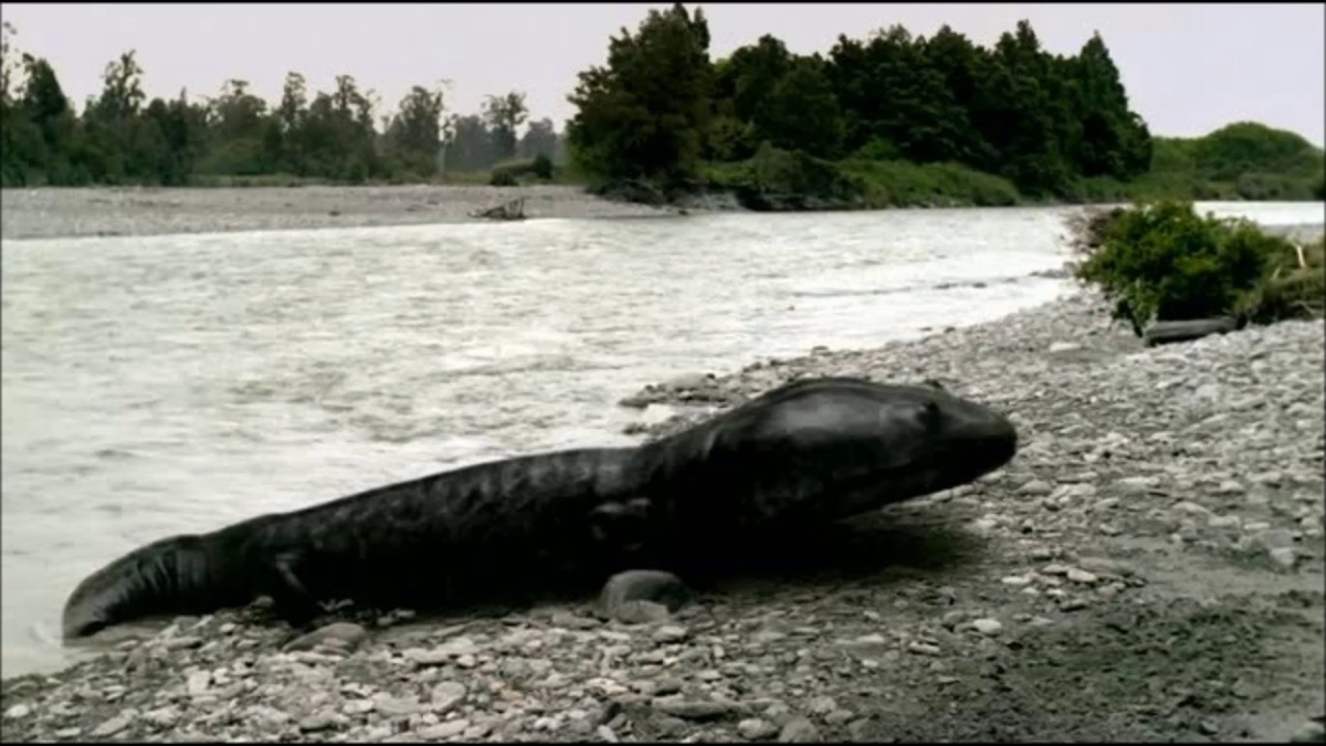 Кулазух из документального сериала «Прогулки с динозаврами».