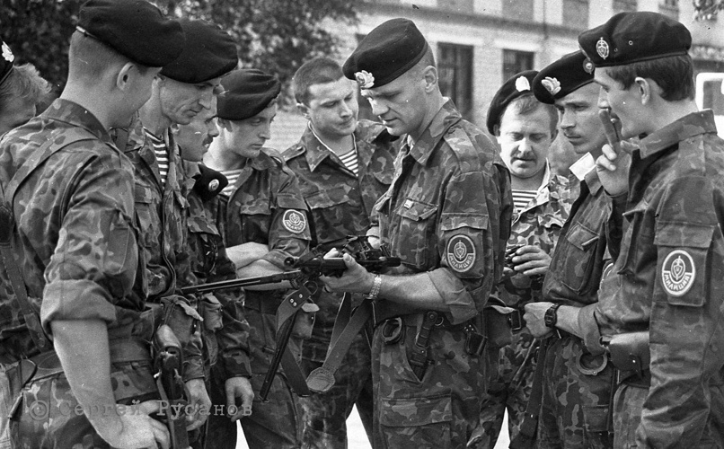 Знаменитые рижские омоновцы. Фото: С. Русанов